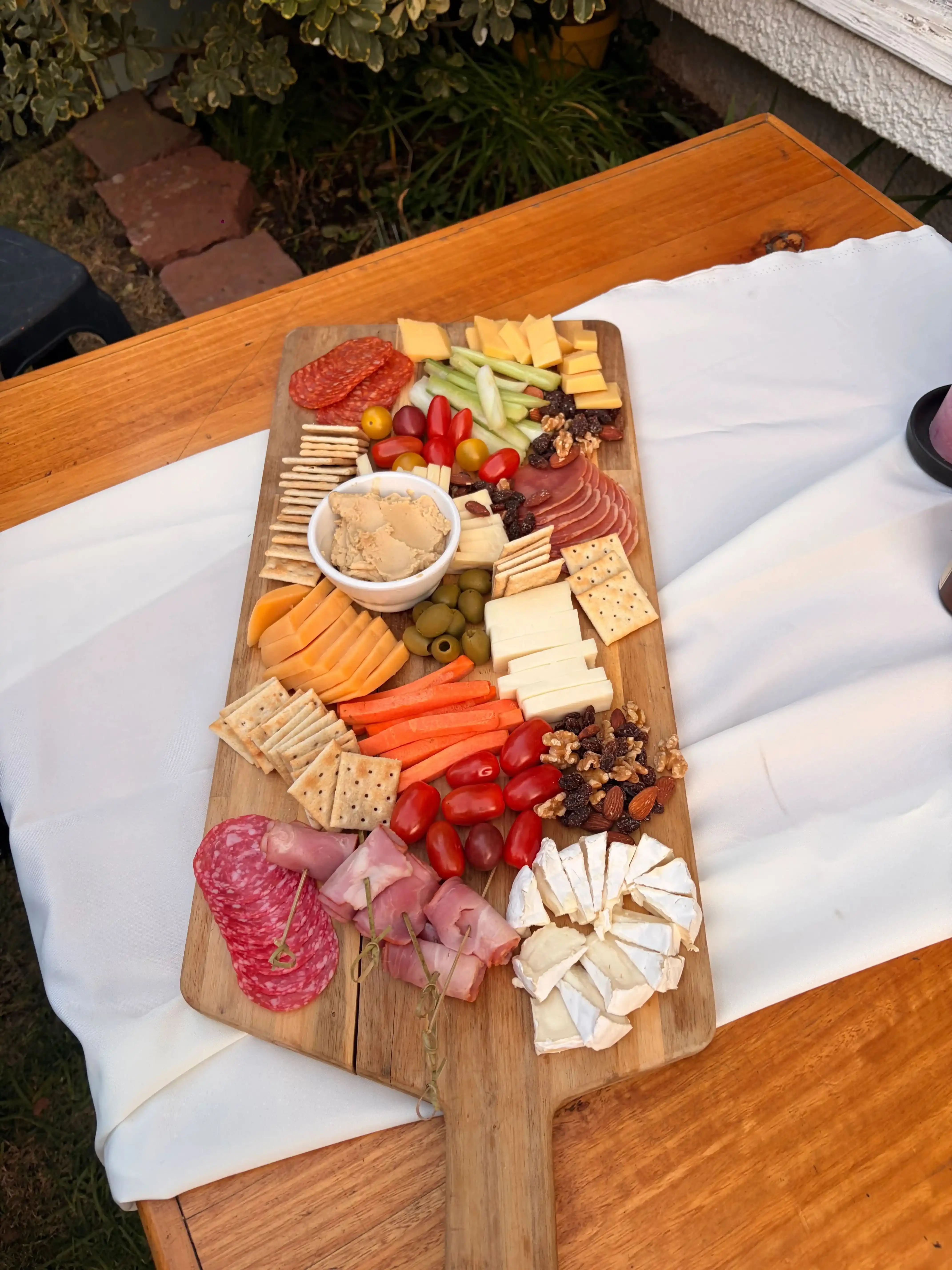 Mesa dulce y bocados de cóctel para matrimonios